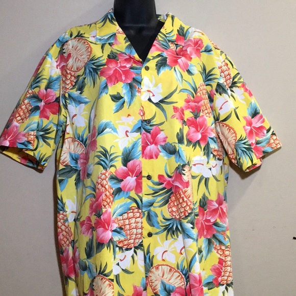 Royal Creations Other - Royal Creations Colorful shirt